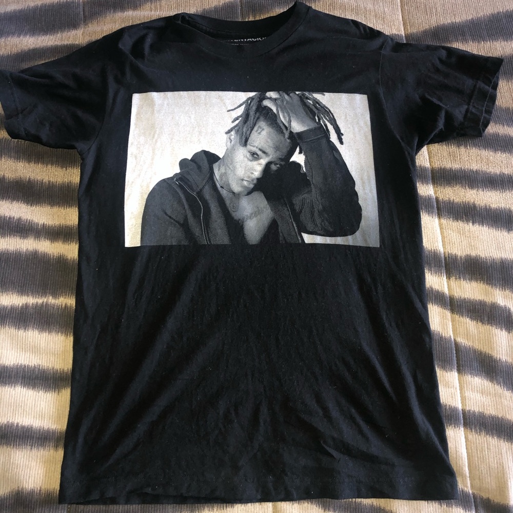 Black XXXTENTACION shirt